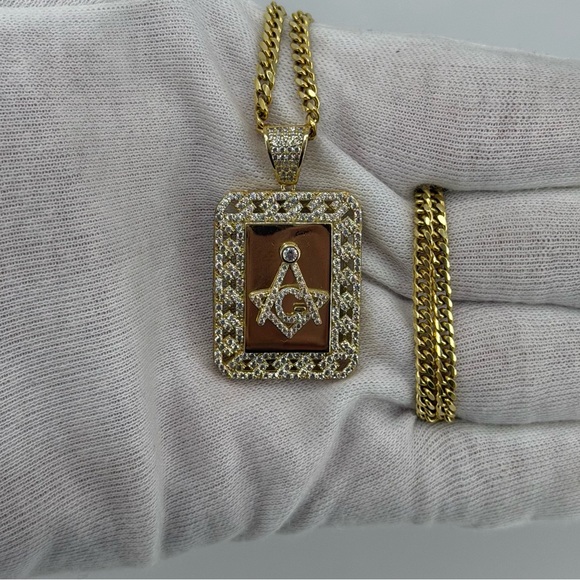 Other - Masonic Square & Compass Pendant 18K Gold Dipped Silver Iced CZ Approx 12g